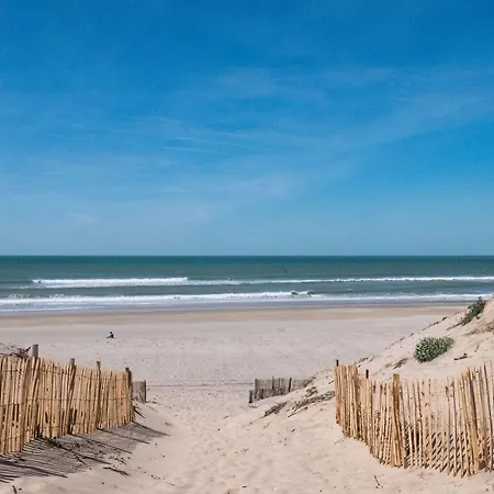 Officiel Siblu Domaine De אתר קמפינג 4*